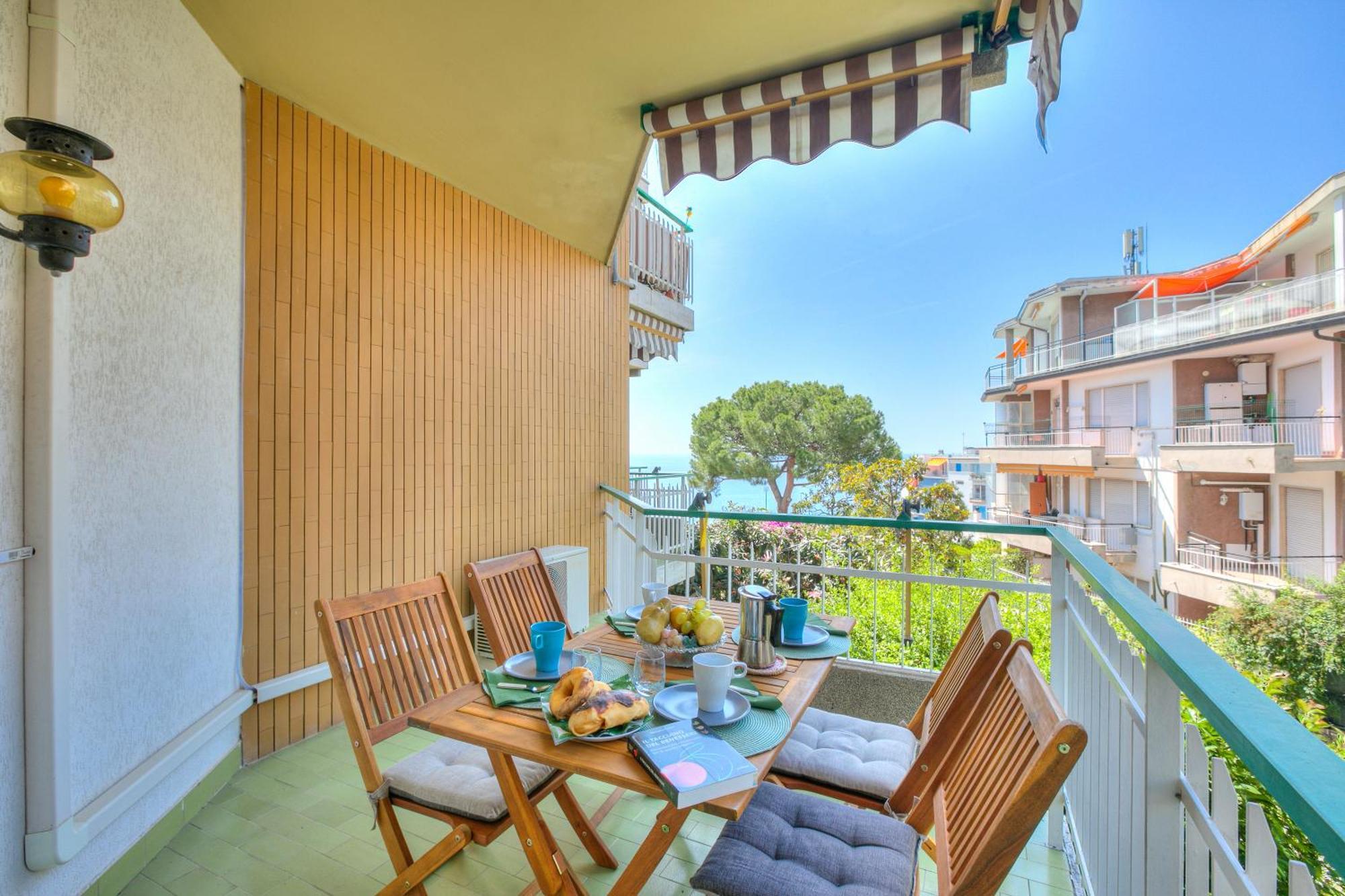 Casa Emma With Sea Glimpse - Happy Rentals San Remo Exterior foto